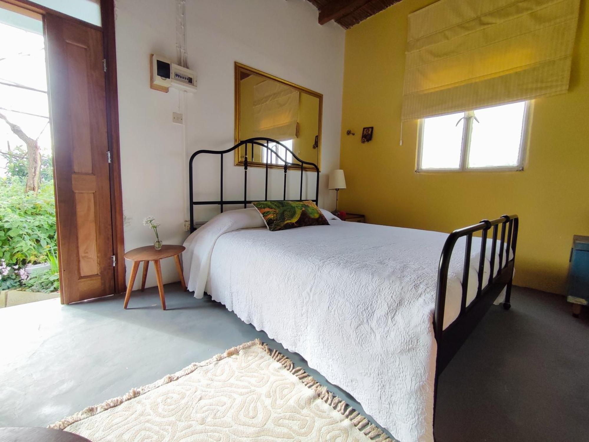 Faith'S Stone House Guest House Simou Ngoại thất bức ảnh